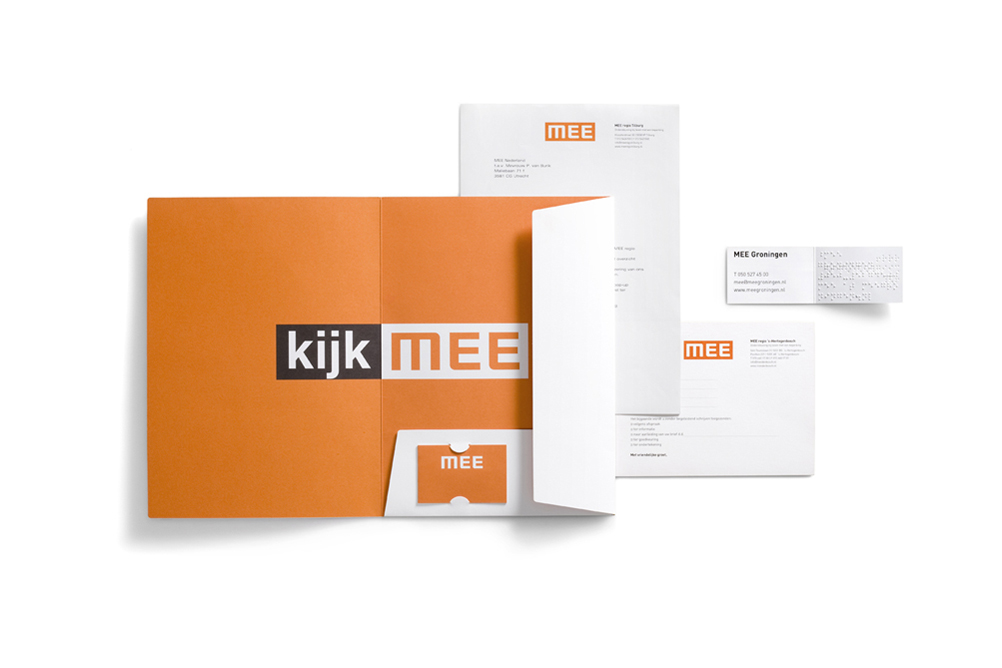 Correspondence set